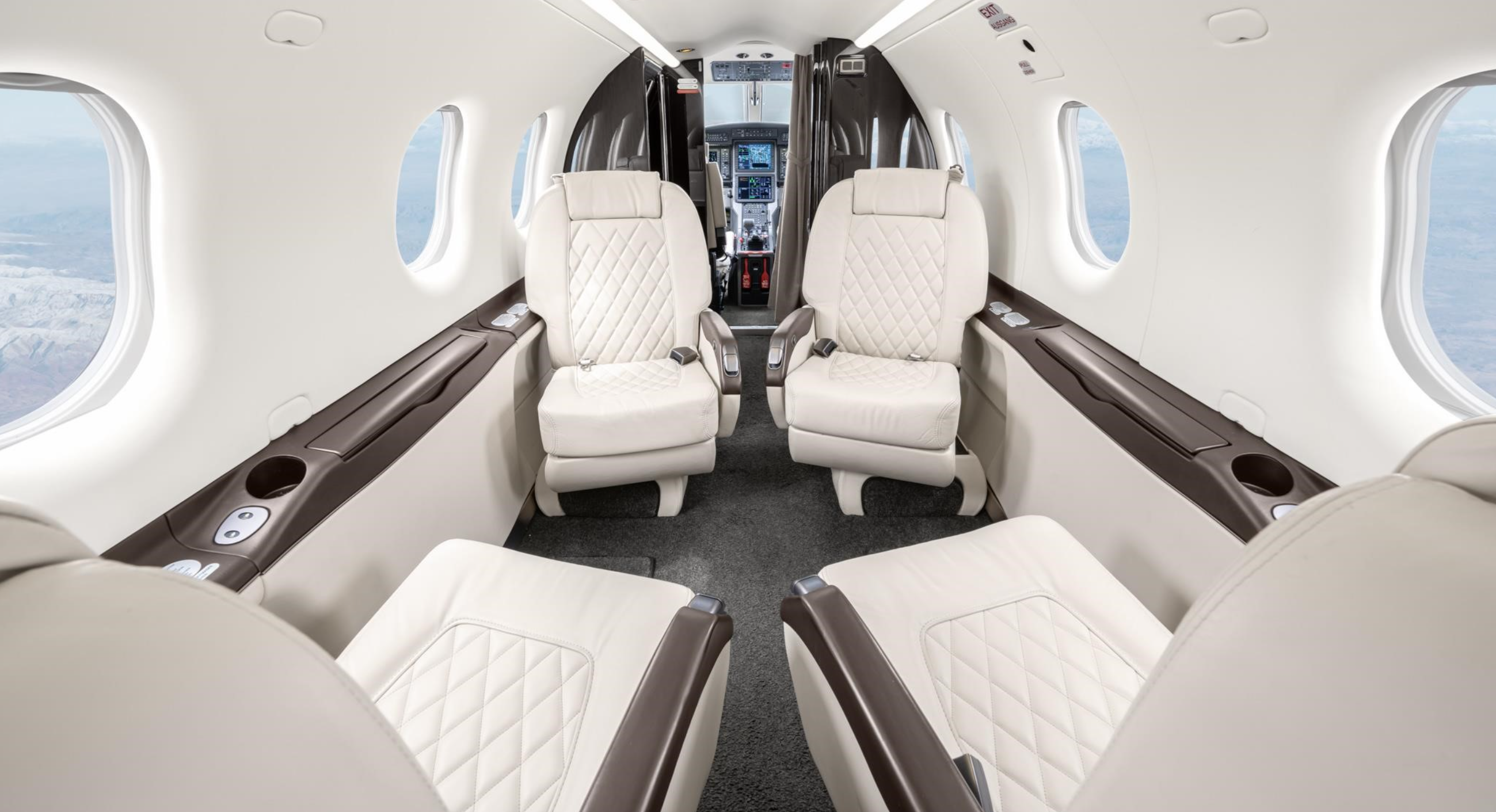 2017 Pilatus PC-12NG, photo 8