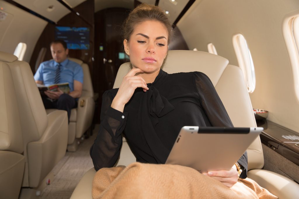 Jet Sales Broker