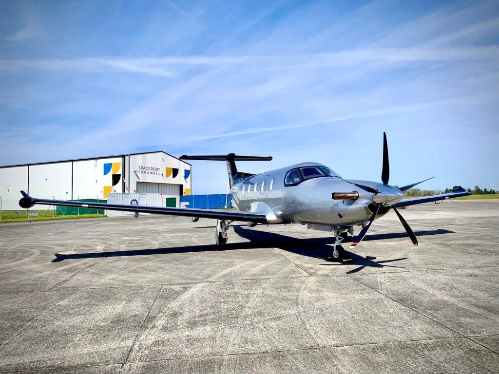 Pilatus PC12NGX Silver Aviation
